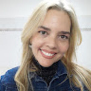 Meet your Posher, Yelitza
